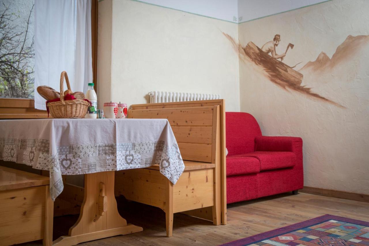 دايْيانو Residence Miramonti المظهر الخارجي الصورة