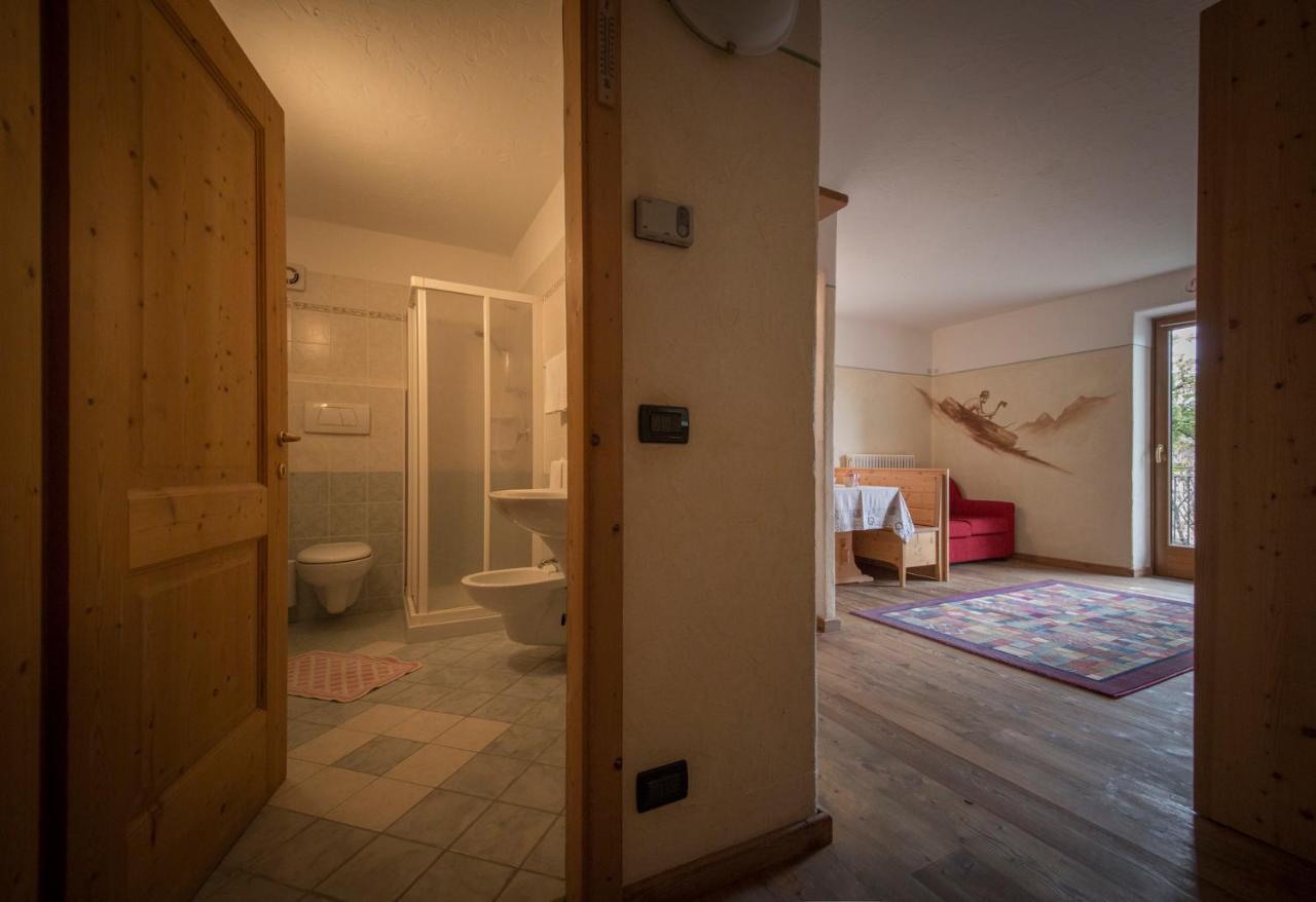 دايْيانو Residence Miramonti المظهر الخارجي الصورة
